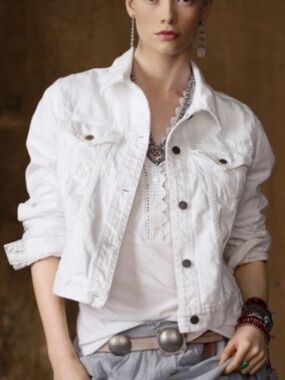 Lauren Ralph Lauren Trucker white Denim Jacket size Medium